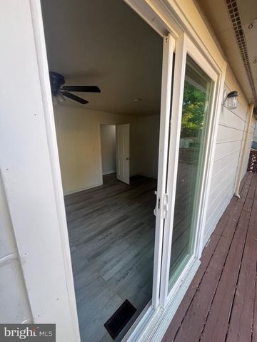 11827 RUTHERFORD DR, Fredericksburg, VA 22407