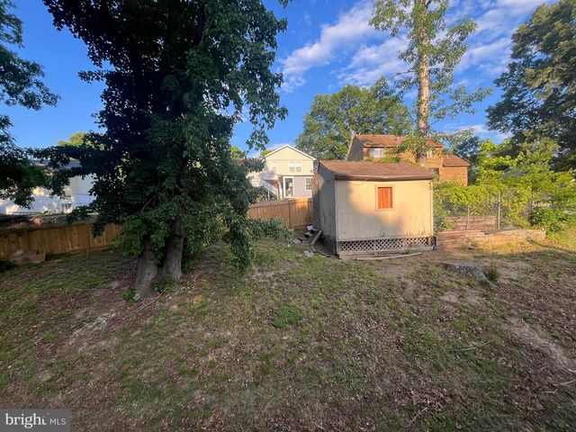 11827 RUTHERFORD DR, Fredericksburg, VA 22407