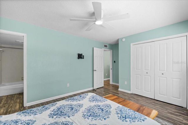 507 NW 39TH ROAD 110, Gainesville, FL 32607
