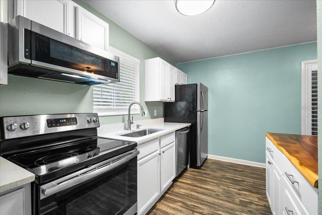 507 NW 39TH ROAD 110, Gainesville, FL 32607