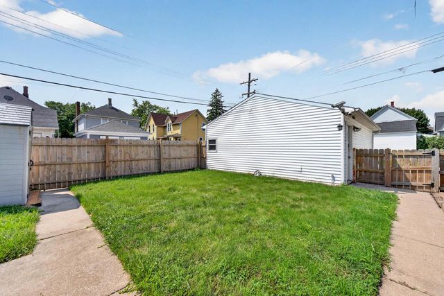 1338 Quincy AVENUE, Racine, WI 53405