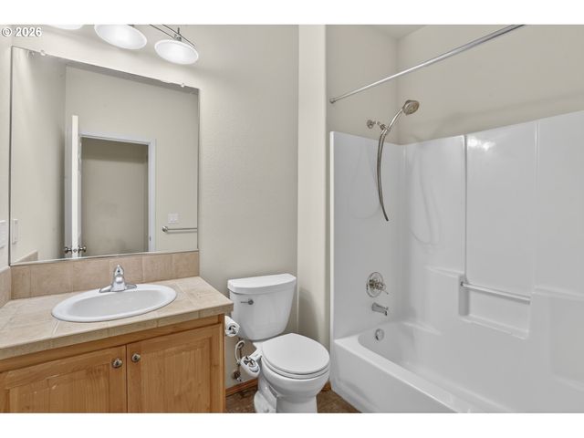 7518 Sw ROANOKE Dr, Wilsonville, OR 97070