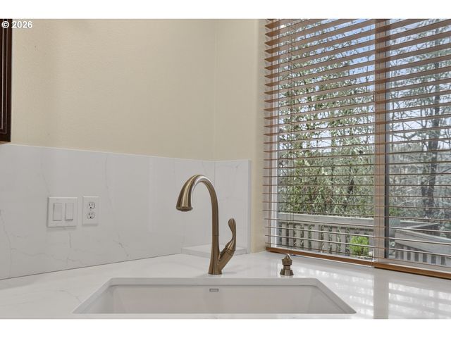 7518 Sw ROANOKE Dr, Wilsonville, OR 97070