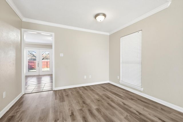 5556 Vance Street, The Colony, TX 75056