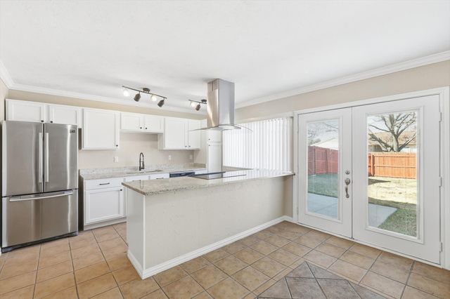 5556 Vance Street, The Colony, TX 75056