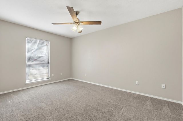 5556 Vance Street, The Colony, TX 75056