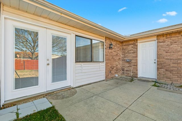 5556 Vance Street, The Colony, TX 75056