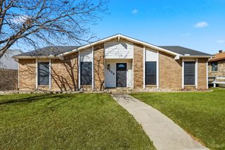 5556 Vance Street, The Colony, TX 75056