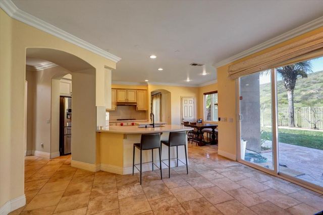 2493 Crooked Trail Rd, Chula Vista, CA 91914