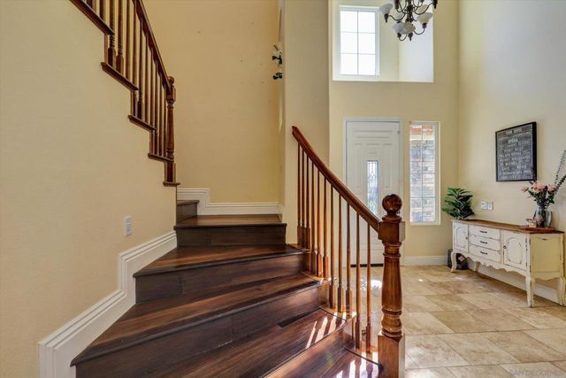 2493 Crooked Trail Rd, Chula Vista, CA 91914