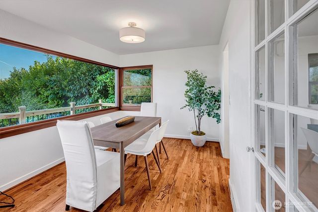 1502 35th Avenue S, Seattle, WA 98144