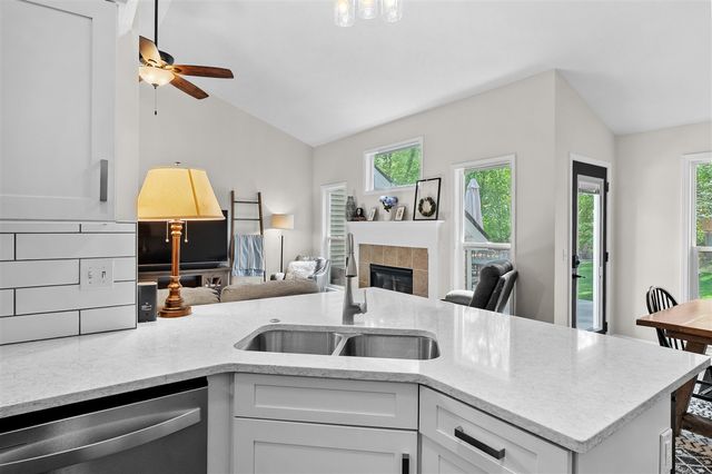 25015 Silver Oaks Boulevard, Mattawan, MI 49071