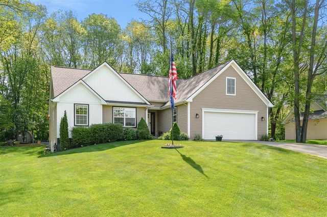 25015 Silver Oaks Boulevard, Mattawan, MI 49071