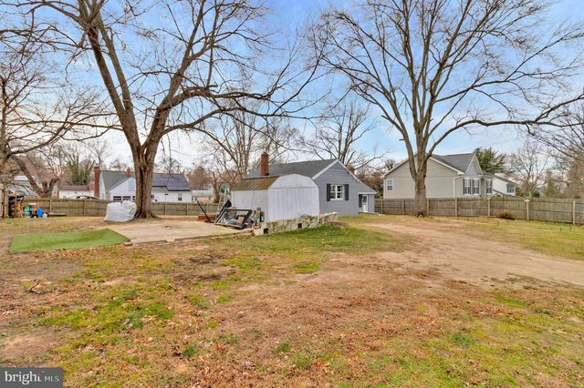 5713 TENNYSON ST, Riverdale, MD 20737