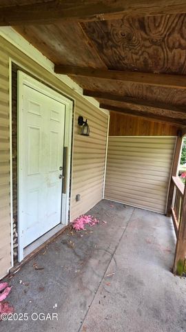 819 S & 819 1/2 Connor Avenue, Joplin, MO 64801
