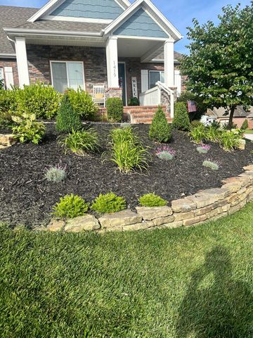 1419 N Rich Hill Circle, Nixa, MO 65714