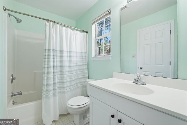 8 Larchmont Court, Savannah, GA 31419