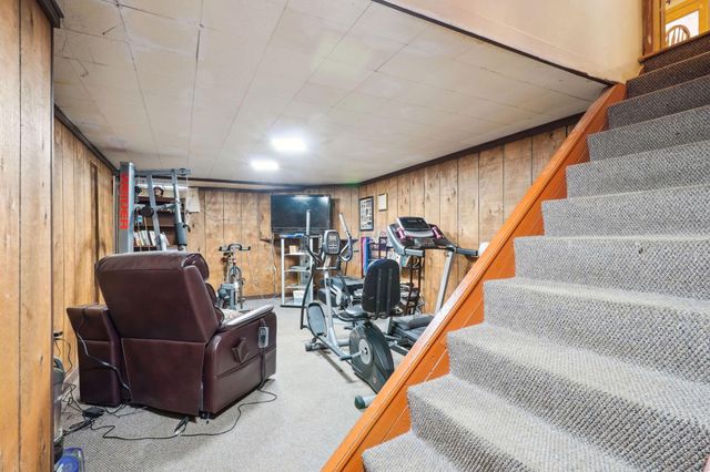 979 Westphal Avenue, Columbus, OH 43227