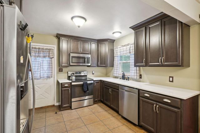 979 Westphal Avenue, Columbus, OH 43227
