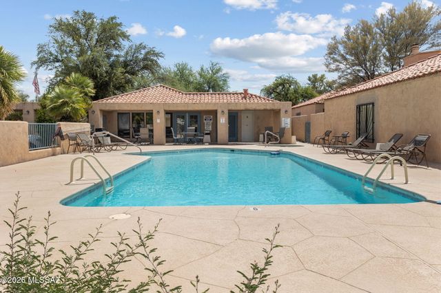 2945 E Windsor Street, Tucson, AZ 85716