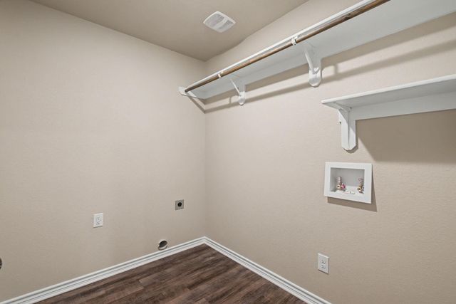 206 Water Well RD, Burnet, TX 78611