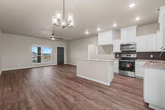 206 Water Well RD, Burnet, TX 78611