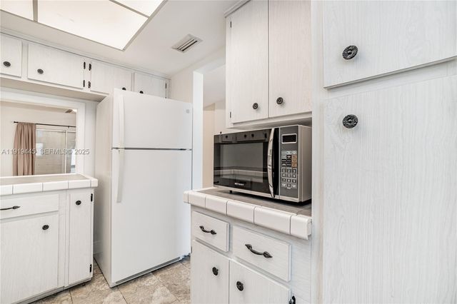 5800 Margate Blvd 812-8, Margate, FL 33063