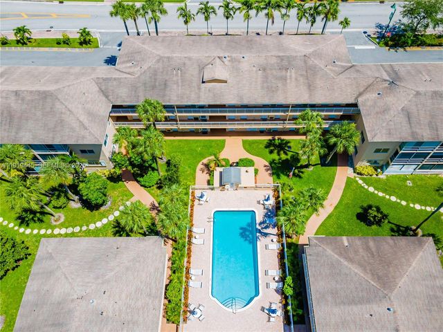 5800 Margate Blvd 812-8, Margate, FL 33063