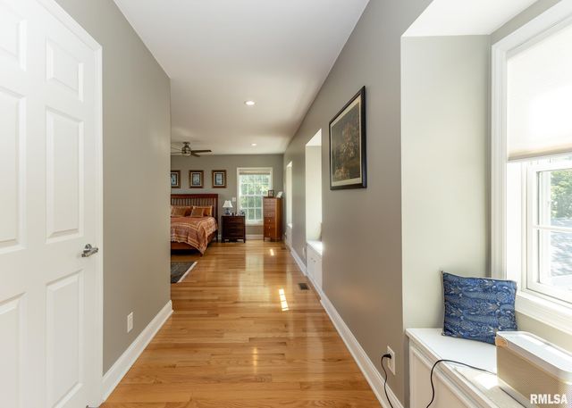 4510 5TH Avenue, Moline, IL 61265