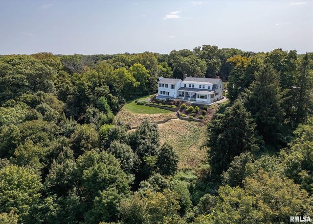 4510 5TH Avenue, Moline, IL 61265