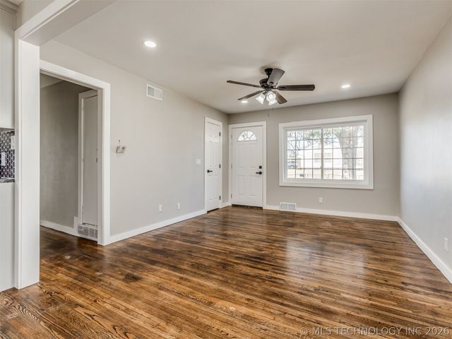 4303 N Frankfort Place, Tulsa, OK 74106