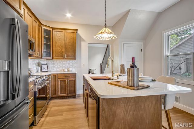 725 Park Avenue, Belleville, IL 62220