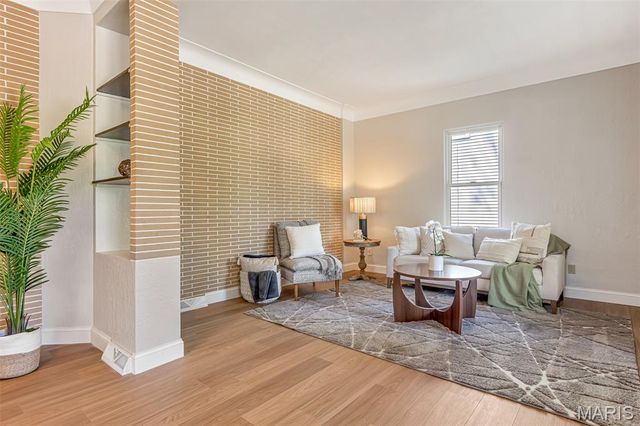 725 Park Avenue, Belleville, IL 62220
