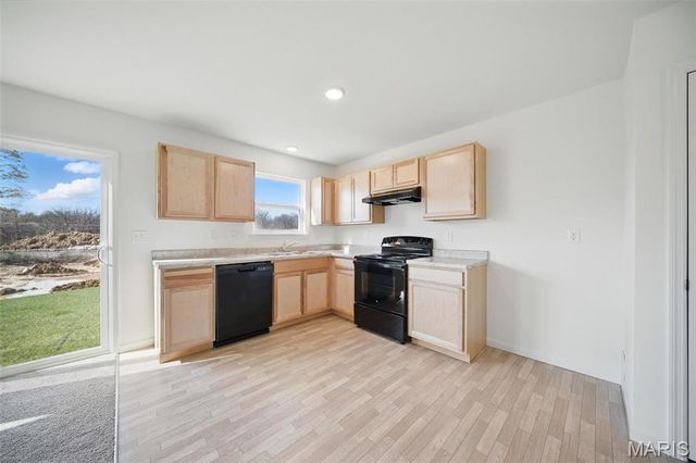 706 Courtshire Crossing, Truesdale, MO 63380