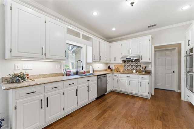 5384 Whitaker Trail NW, Acworth, GA 30101