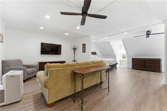 5384 Whitaker Trail NW, Acworth, GA 30101