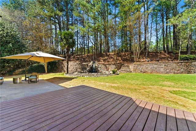 5384 Whitaker Trail NW, Acworth, GA 30101