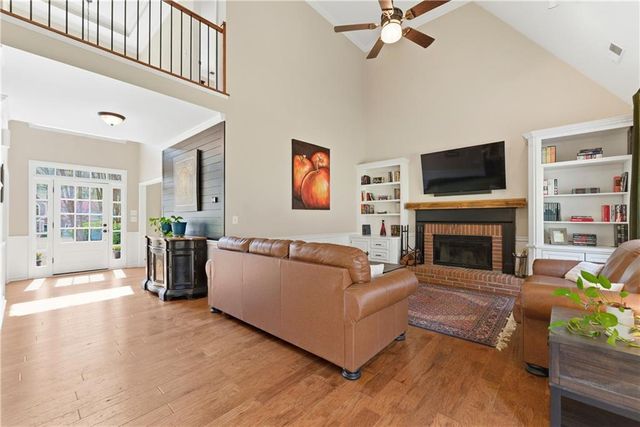 5384 Whitaker Trail NW, Acworth, GA 30101