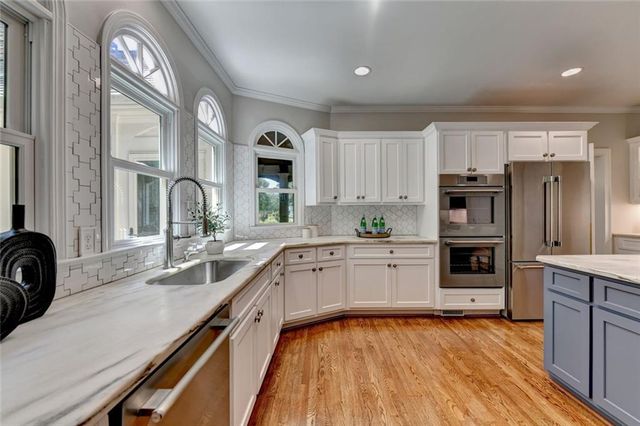 4105 Falls Ridge Drive, Johns Creek, GA 30022