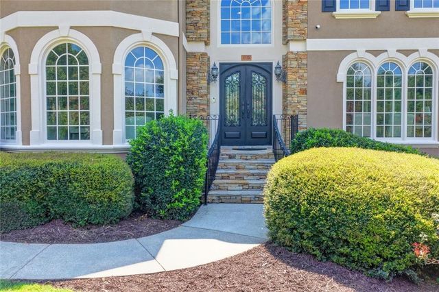 4105 Falls Ridge Drive, Johns Creek, GA 30022