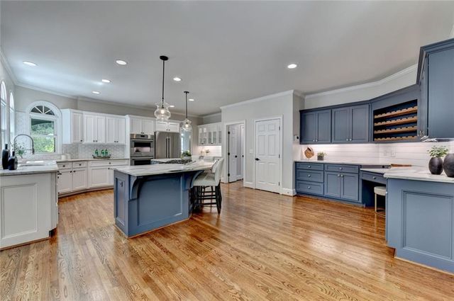 4105 Falls Ridge Drive, Johns Creek, GA 30022