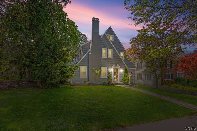 216 Standish Drive, Syracuse, NY 13224