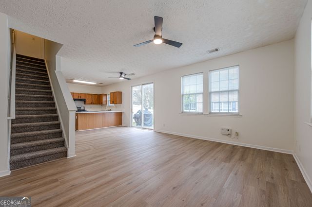 122 Windcroft Lane NW, Acworth, GA 30101