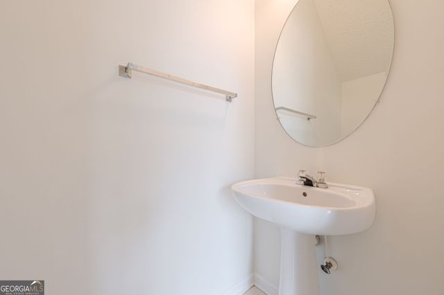 122 Windcroft Lane NW, Acworth, GA 30101