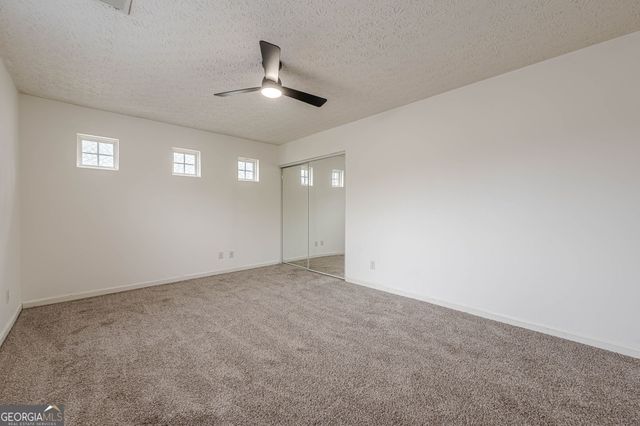 122 Windcroft Lane NW, Acworth, GA 30101