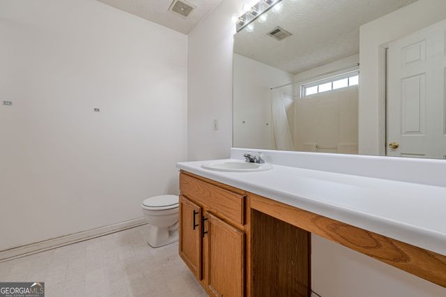 122 Windcroft Lane NW, Acworth, GA 30101