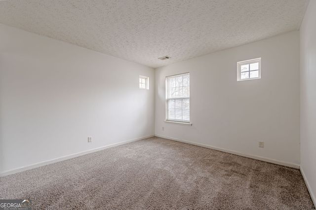 122 Windcroft Lane NW, Acworth, GA 30101