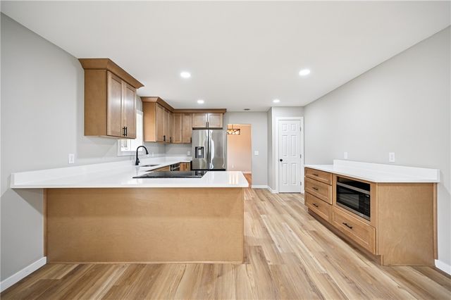 955 Oak Dale Drive, Xenia, OH 45385