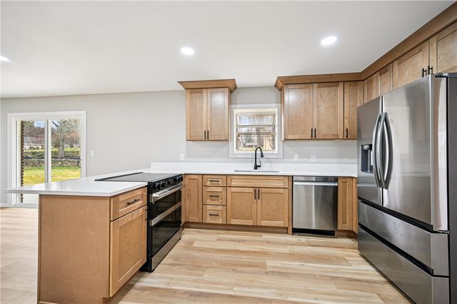 955 Oak Dale Drive, Xenia, OH 45385