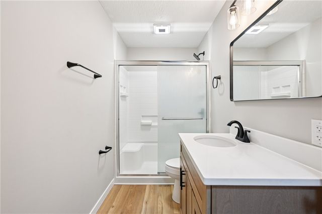 955 Oak Dale Drive, Xenia, OH 45385